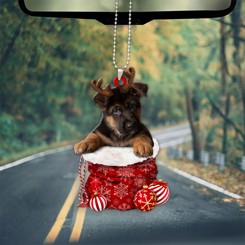 German Shepherd Dog In Snow Pocket Christmas Car Hanging Ornament Tendpins Ornaments OO1185